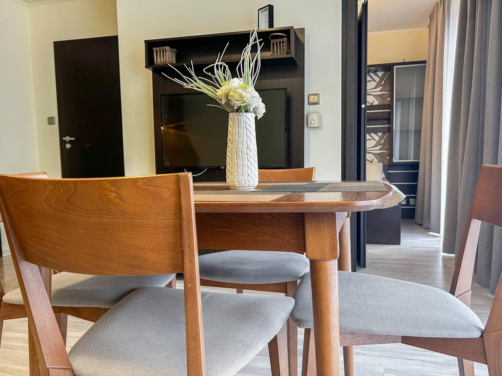 Apartamenty Na Wyspie - Stella Baltic - Parking سفينويتشي المظهر الخارجي الصورة