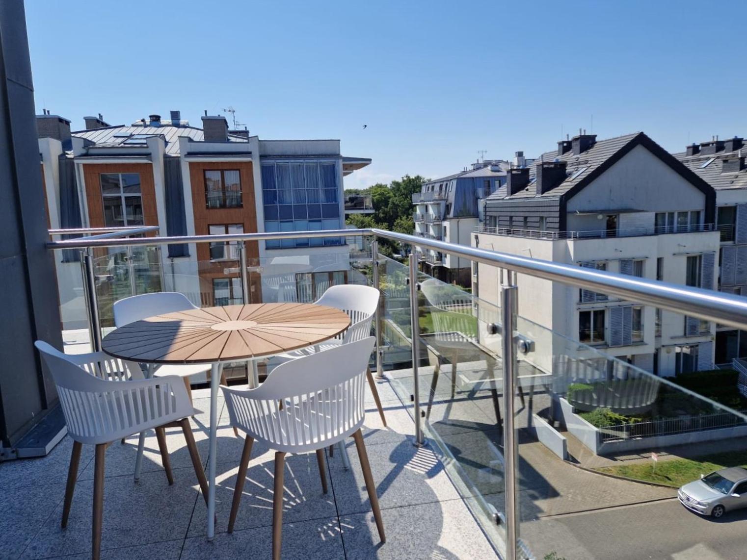 Apartamenty Na Wyspie - Stella Baltic - Parking سفينويتشي المظهر الخارجي الصورة