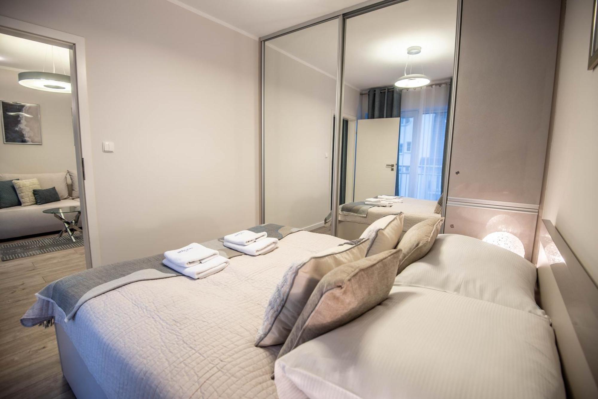 Apartamenty Na Wyspie - Stella Baltic - Parking سفينويتشي المظهر الخارجي الصورة